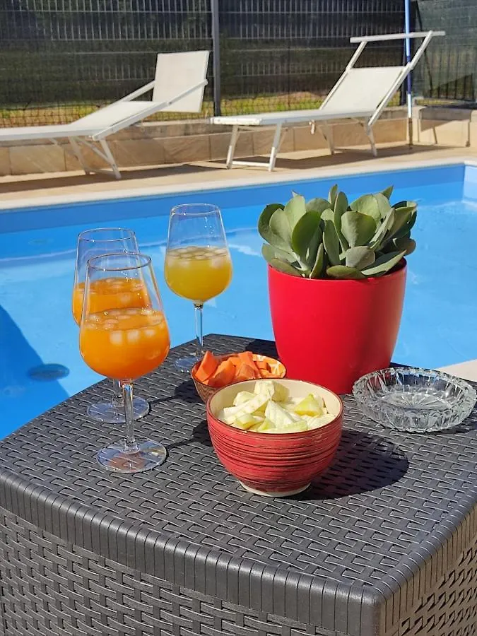 Casa Pepe Bed and Breakfast Colà